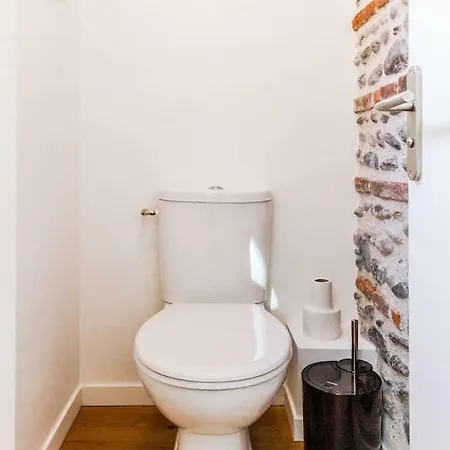 Apartmán Hypercentre, Chartreuse/loft T3 Renove, Petit Dejeuner Offert